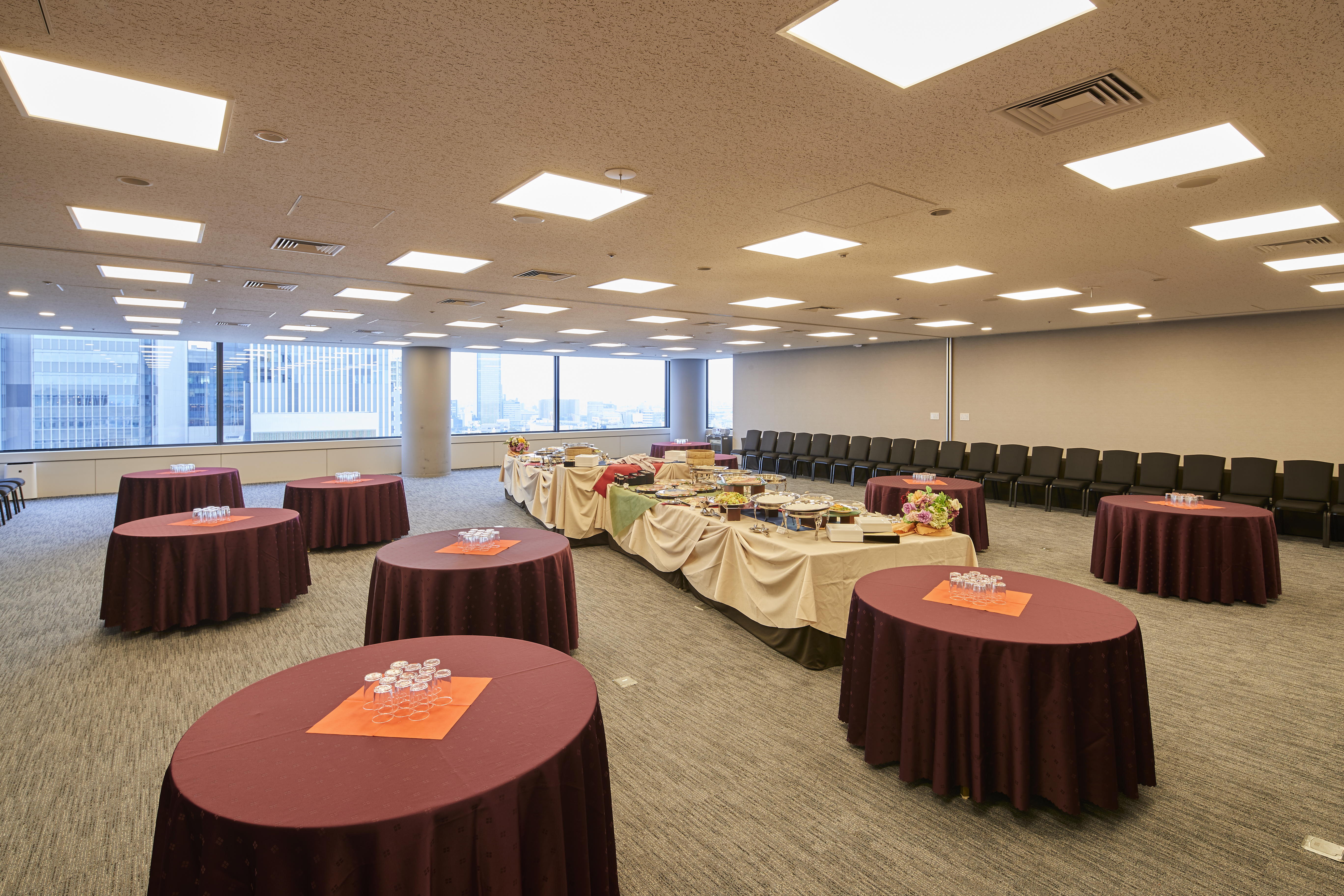 サービス レストラン 名古屋ルーセントタワー